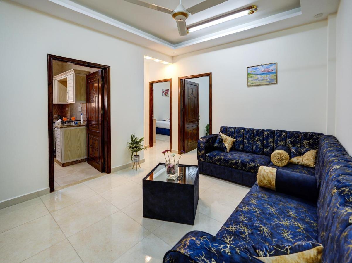 Eng-Murjan Apartment Aqaba Bagian luar foto